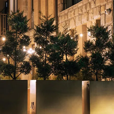 Hidden Bank: Diamonds Apartment *