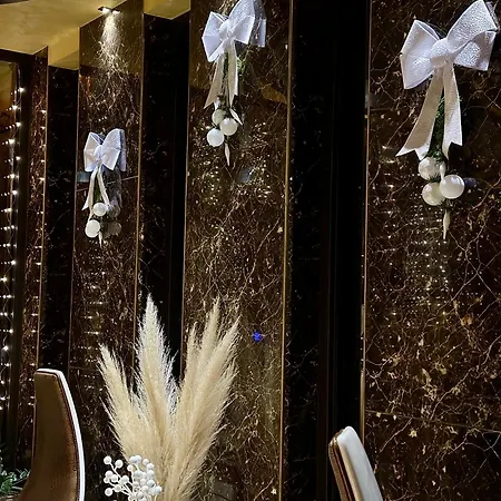 Hidden Bank: Diamonds *