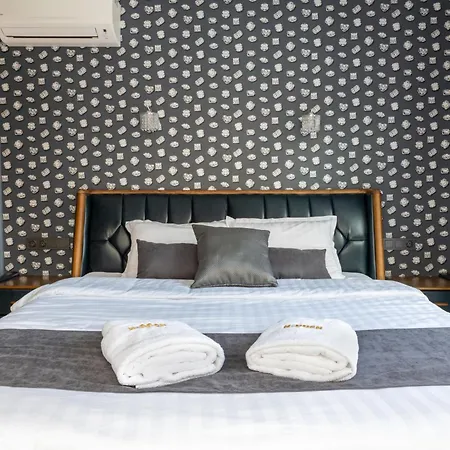 Apartment Hidden Bank: Diamonds Plowdiw