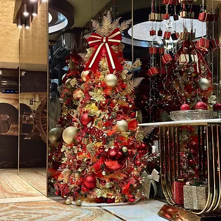 Hidden Bank: Diamonds Apartament *